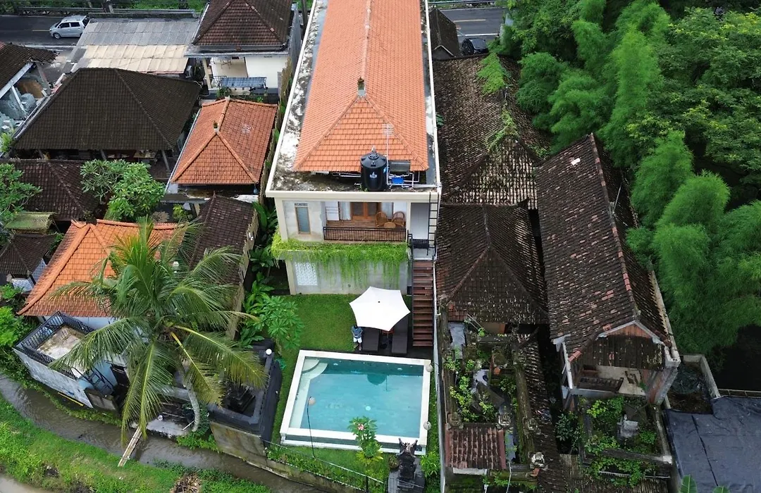 Graha Shanti Guest House-1
