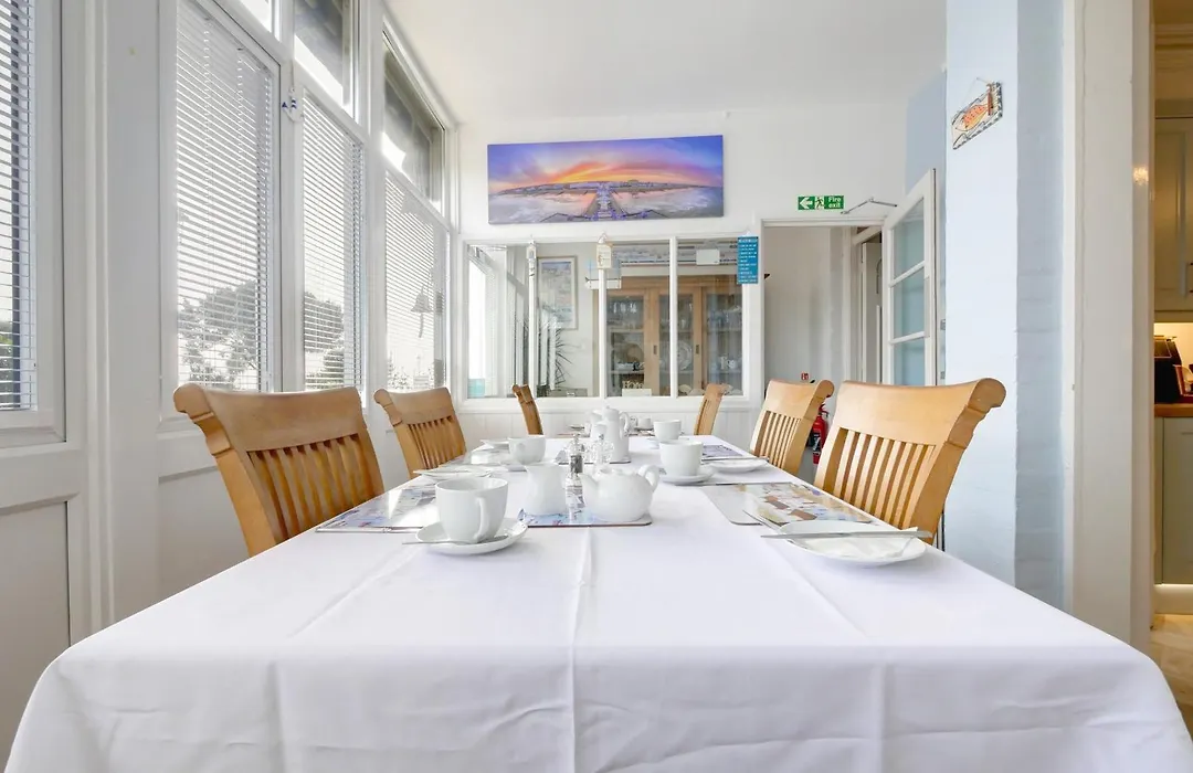 Bay Lodge Guest House-1