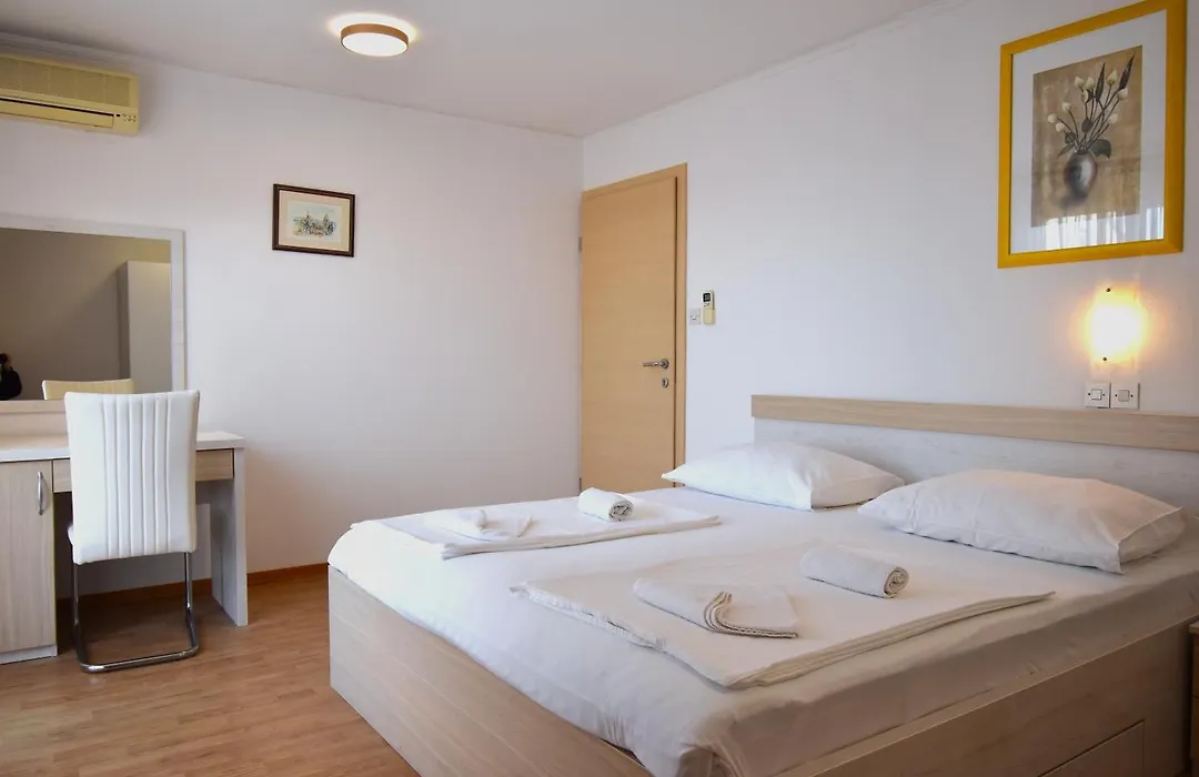 Guest House Sandra-1