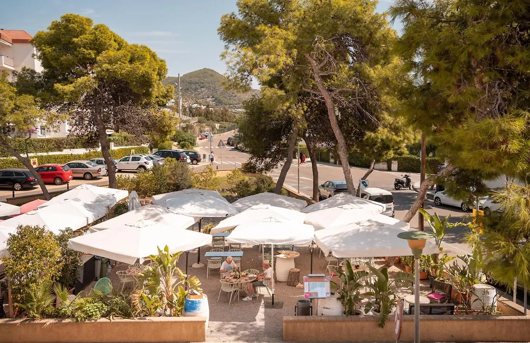 Sitges Beach Hostal-1
