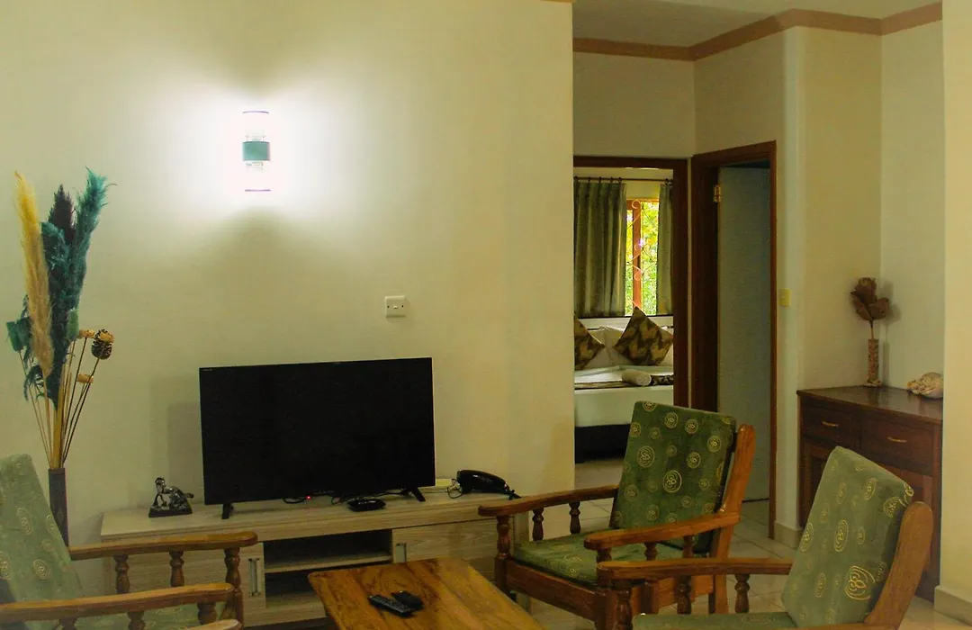 Forest Lodge-1