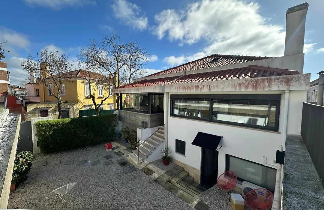 Bonvalot Guest House-1
