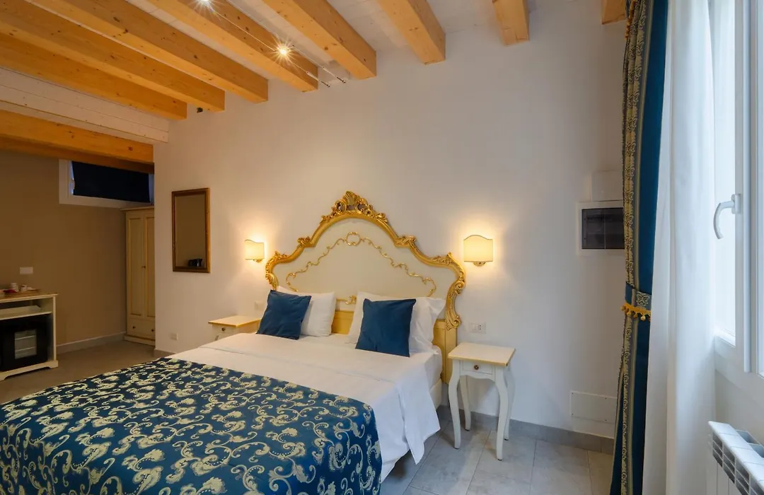 Flove' Rooms Venice-1