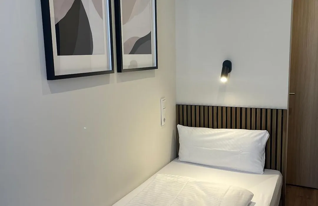 Motel Blue - Minimalist Boutique Hotel-1