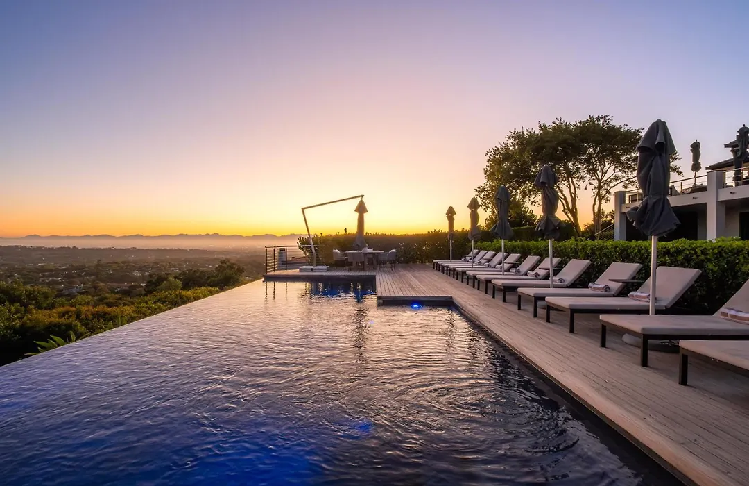 Villa Lion View Private Luxury Retreat-1