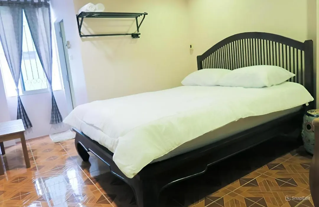 The Grand Palace Hotel-1