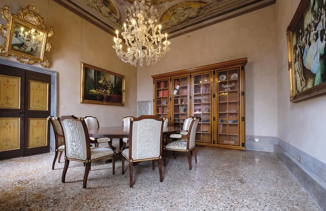 Palazzo Ca' Bernardo By Francesco Molon-1