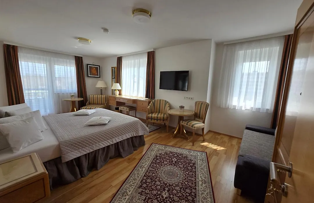 Villa Katharina-1