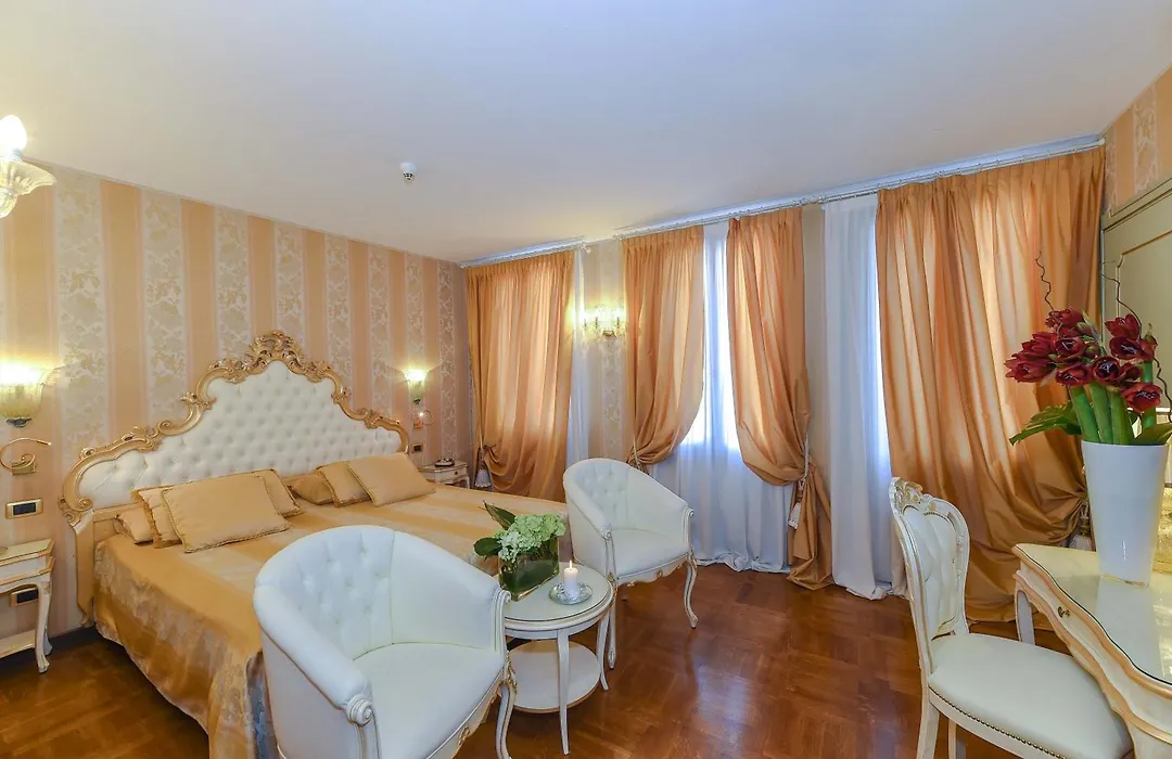 Casa Savoia & Casa Jolanda-1