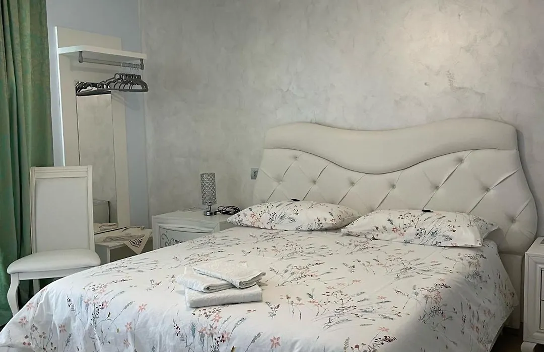 Albamaris Guest House-1