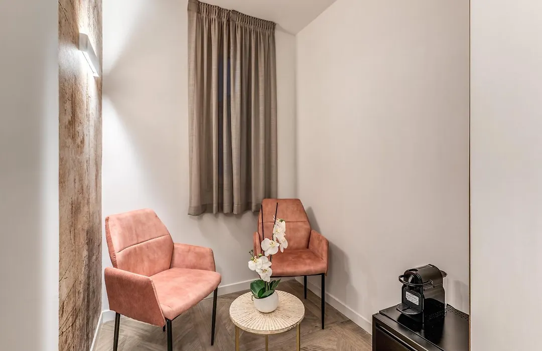 Boutique Quartieri Spagnoli-1