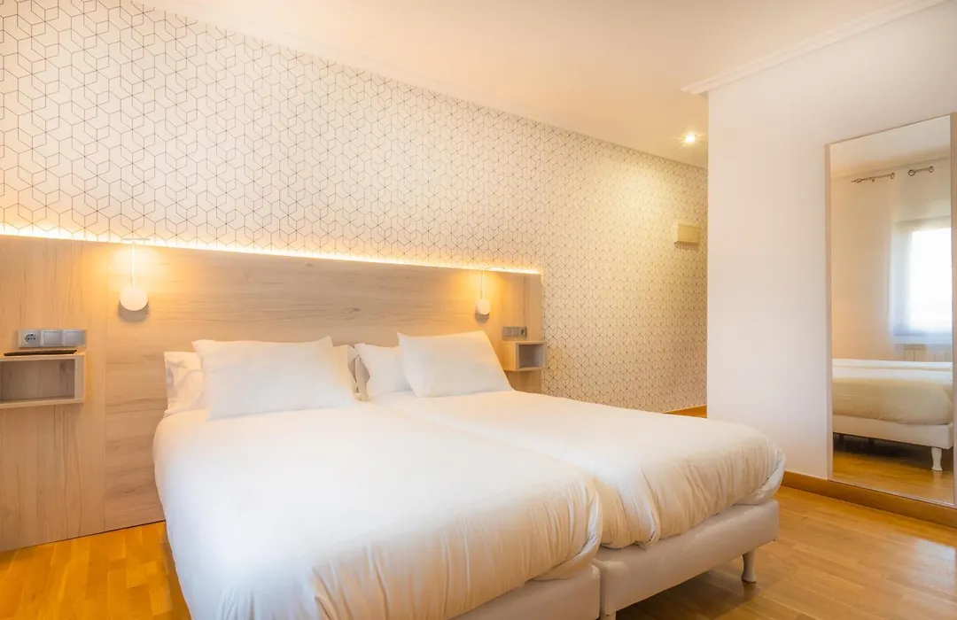 Hostal Gran Duque-1