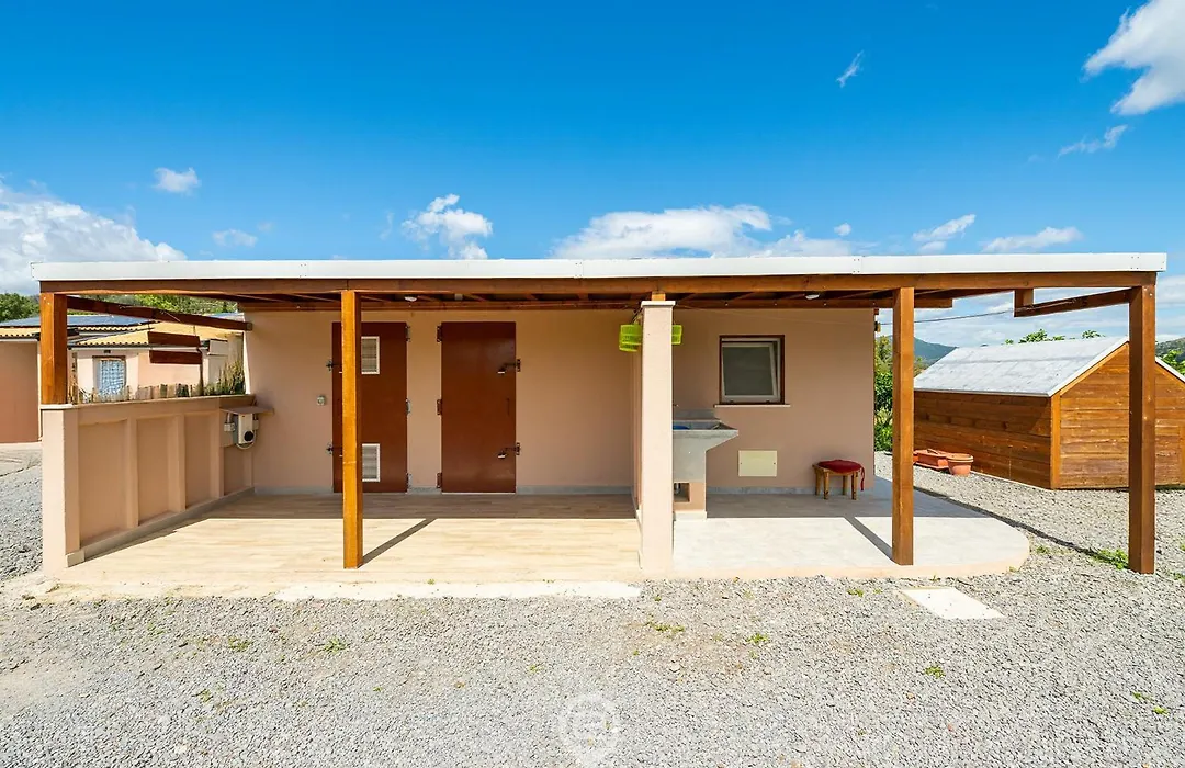 Estay - House Adele-1