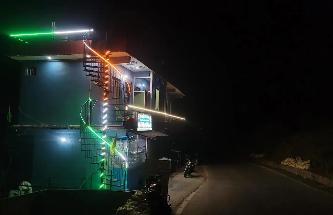 Mahi Restaurant & Guest House-1