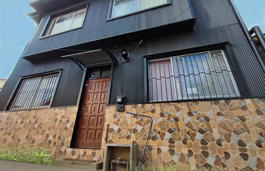 Hostal y Cabañas Maribel Zuñiga-1