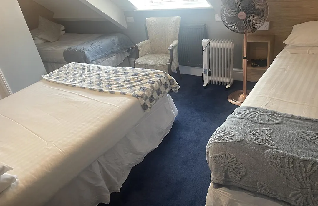 Diamonds Inn-1