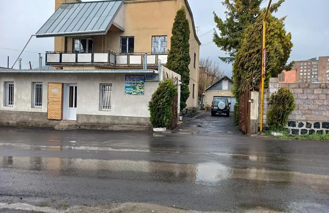 Norik'S Guest House-1