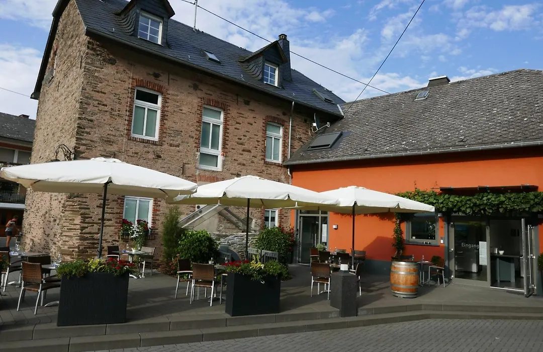 Weingut Clemens-1