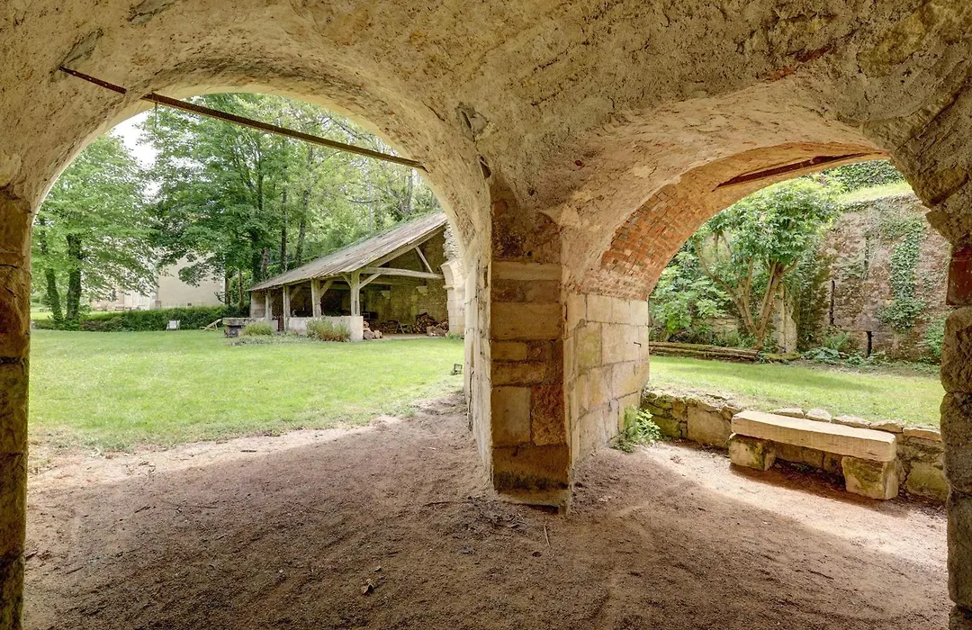 Domaine des Forges de la Vache-1