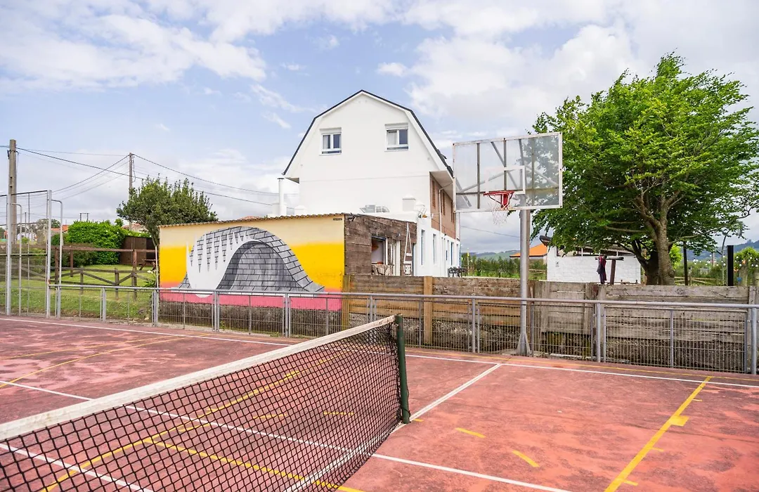 H.A.N.D Surf Hostel-1