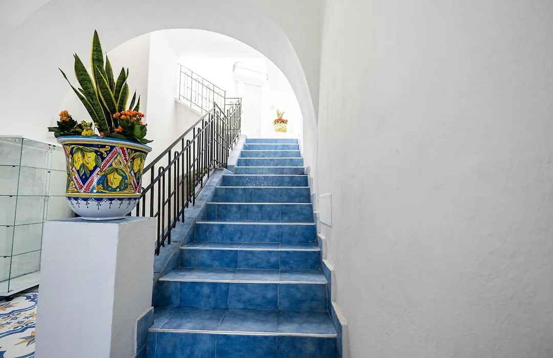 Fantasy House Suites-1
