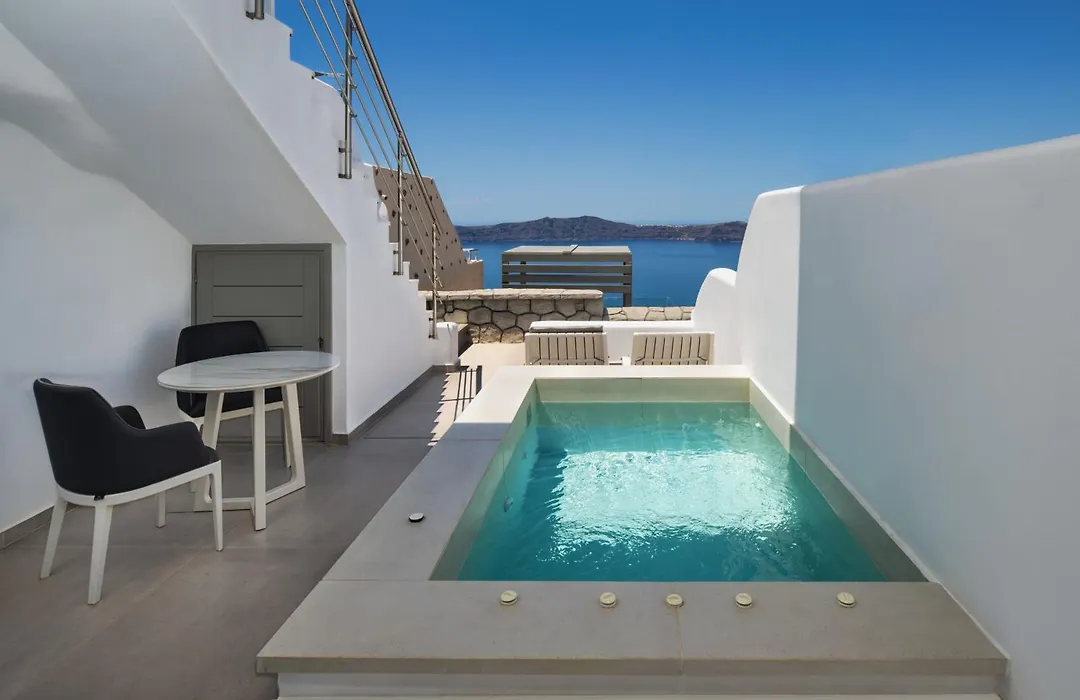 Aura Suites-1