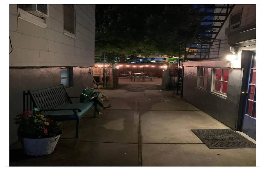 Hudson Guest House-1