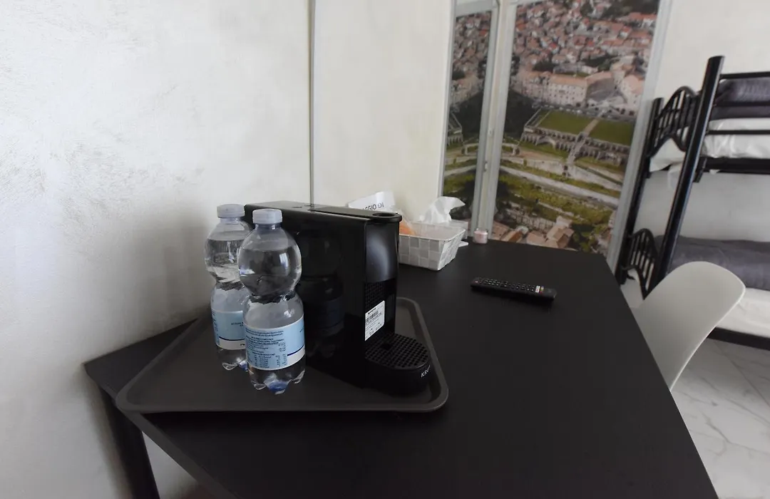 Guest House Rossetto&Caffè-1