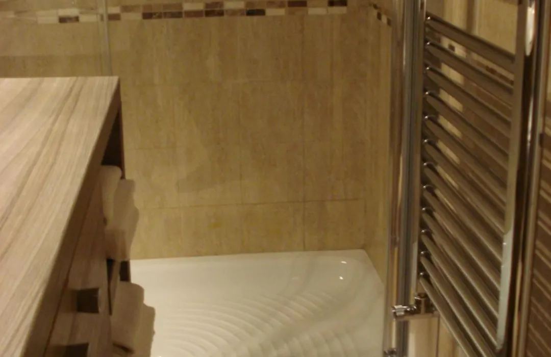 Morrisson Exclusive Rooms-1