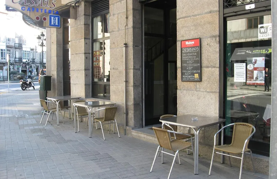 Hostal Casais-1