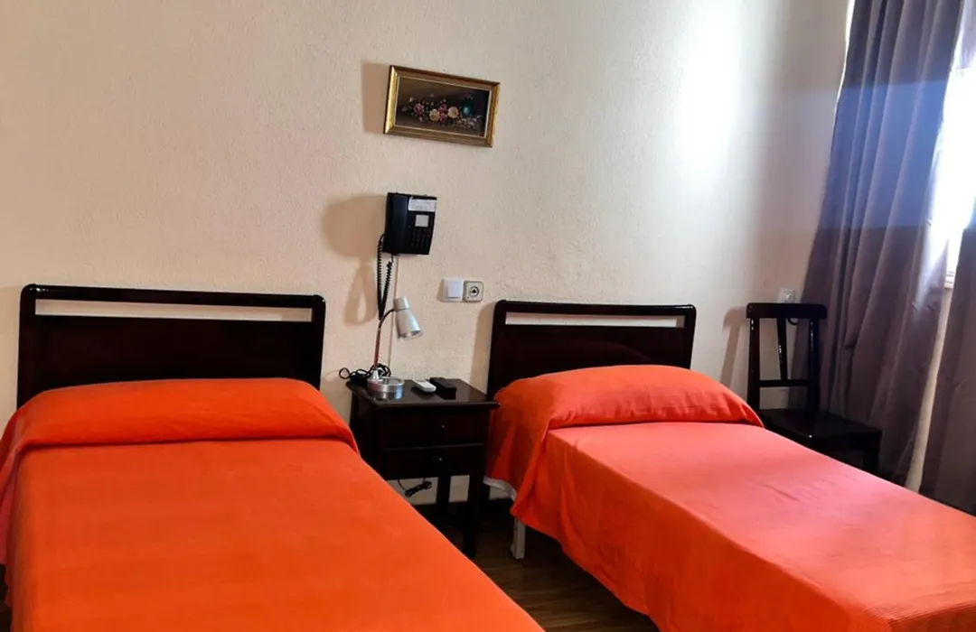 Hostal Río Paraná-1