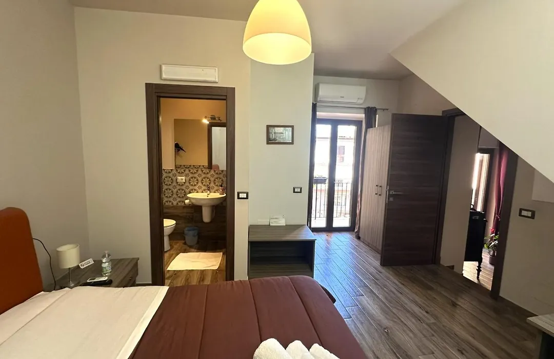 Il Carro Comfortable Rooms-1
