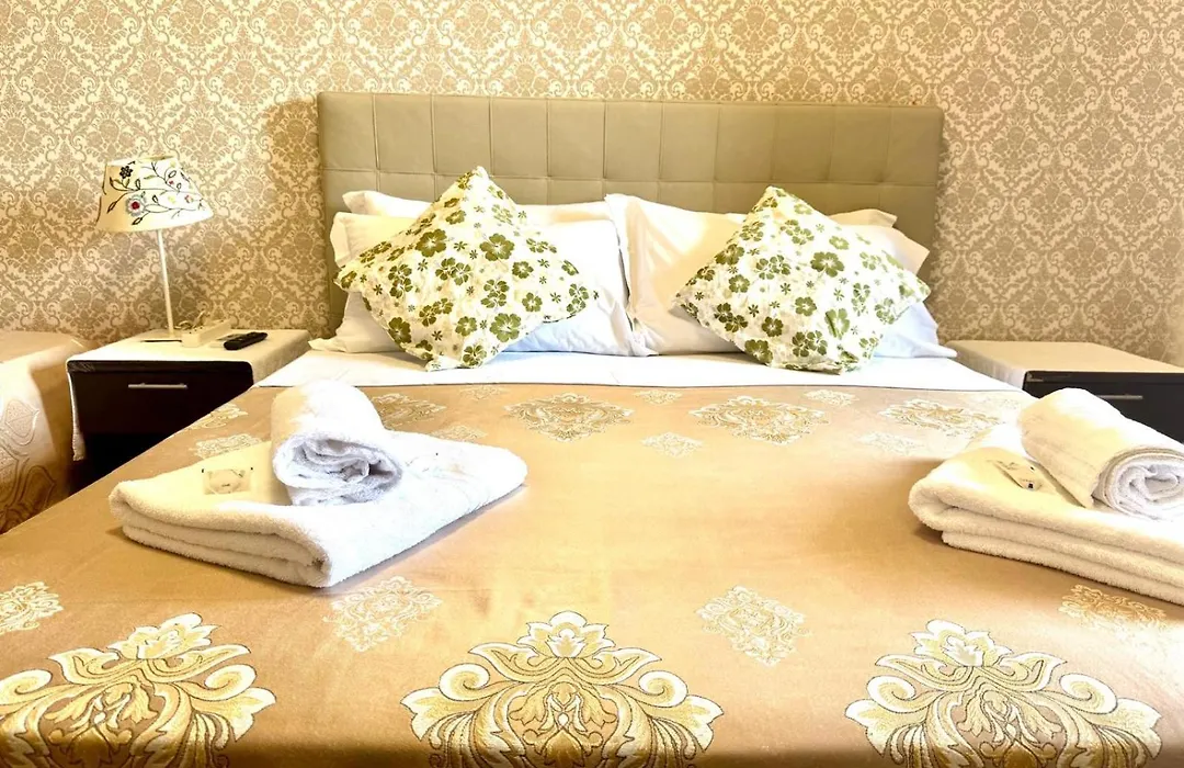 Green Guesthouse-1
