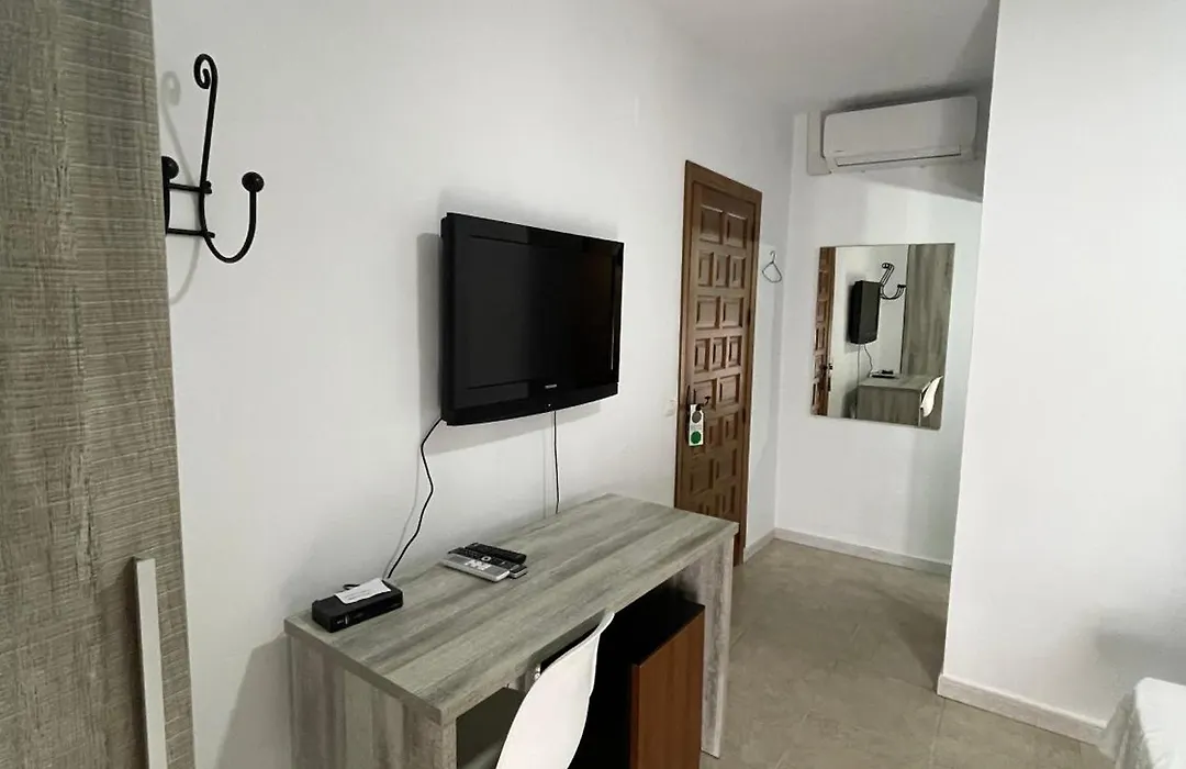 Hostal Malia-1