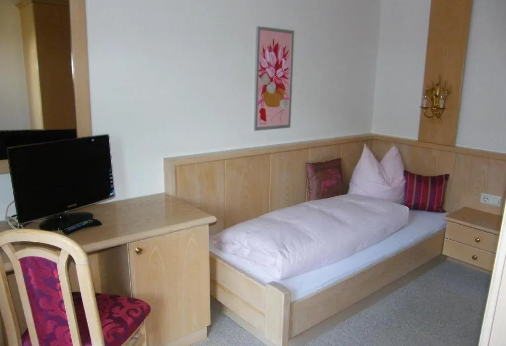 Katharina'S Sleepover - Budget Holiday Home-1
