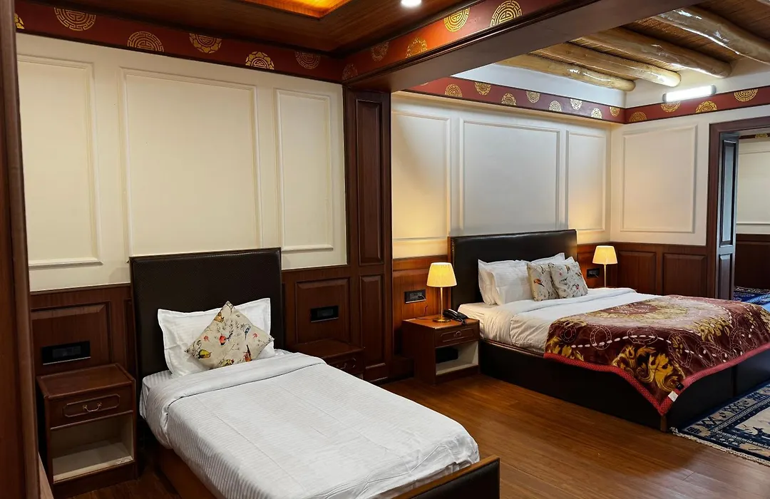 New Royal Guest House-1
