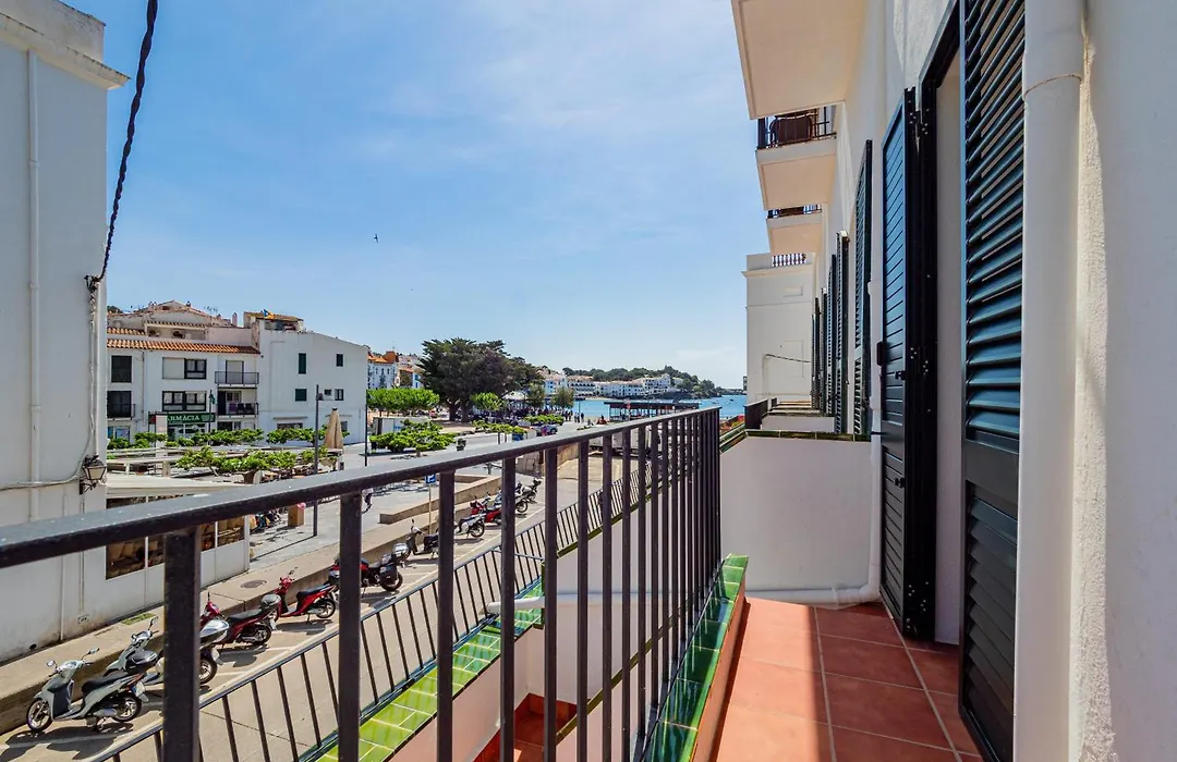 Hostal Marina Cadaques-1