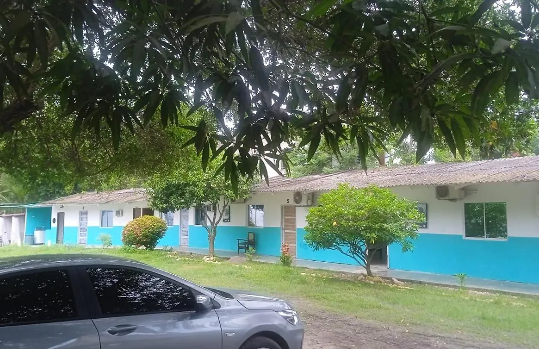 Yolimar Hostal y Camping-1