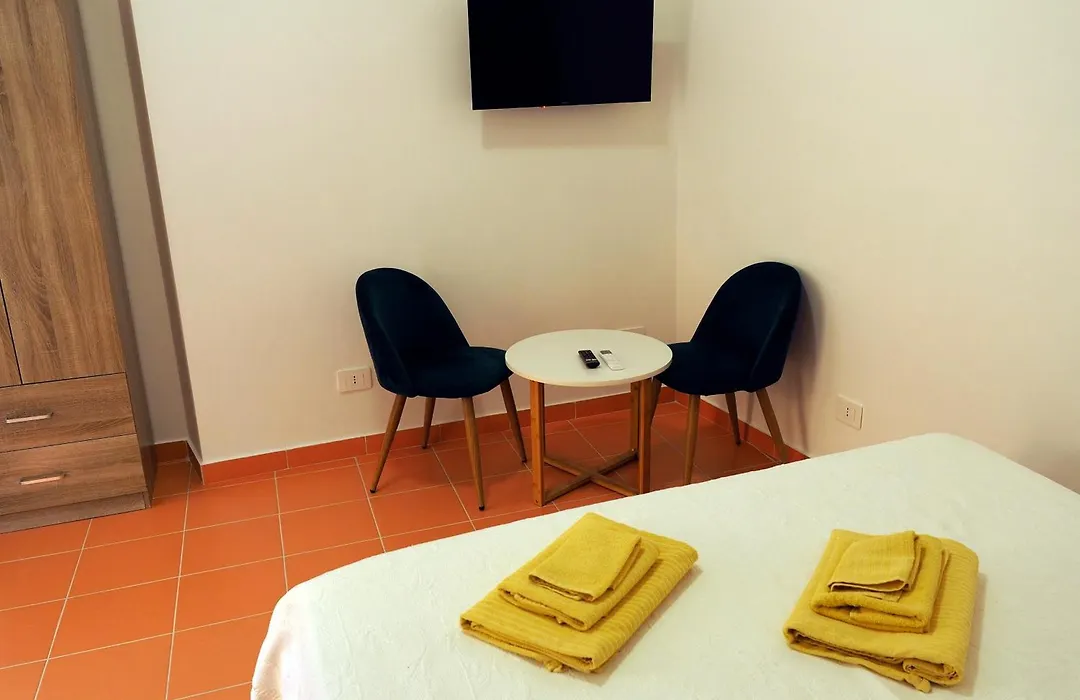 Nonna Anna Rooms-1