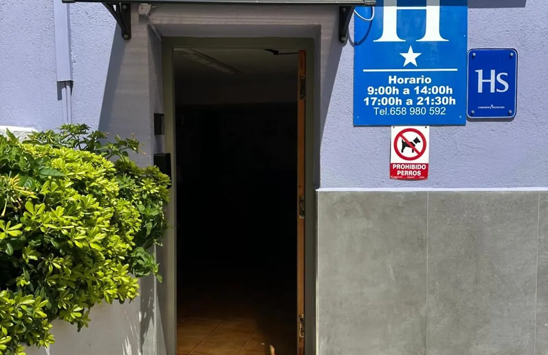 Hostal L'Escaleta-1
