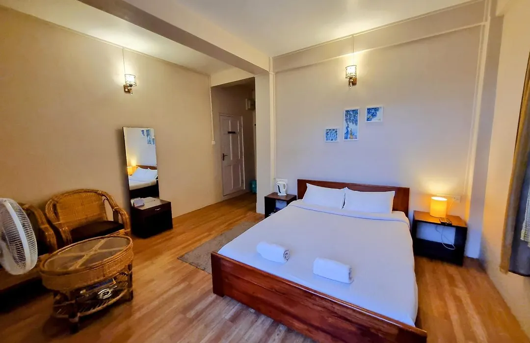 Breeze Vale Homestay-1