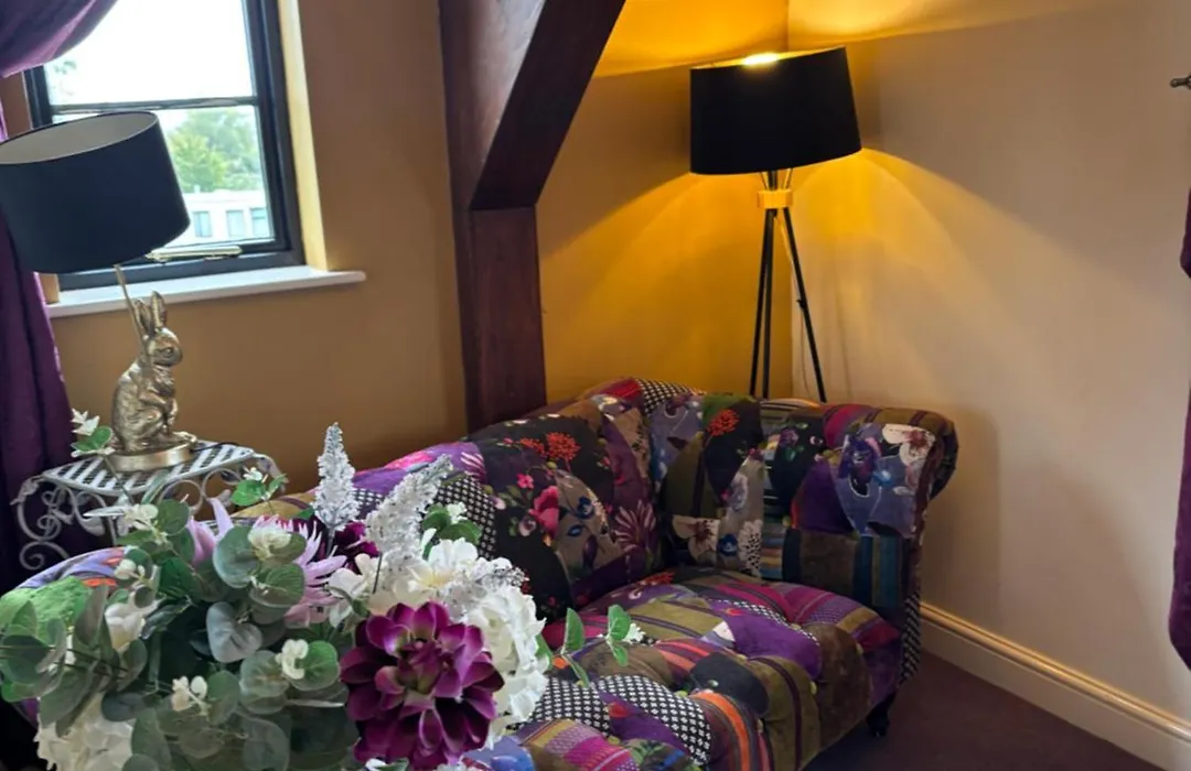 The Crown Lodge Bar Bed & Breakfast-1