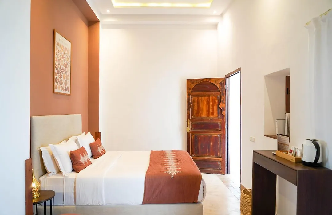 Riad Nayanour-1