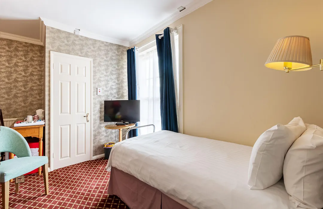 Hubert House Guesthouse-1