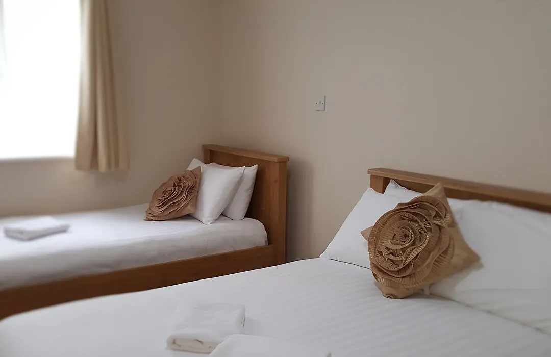 Hazelbrook House B&B-1