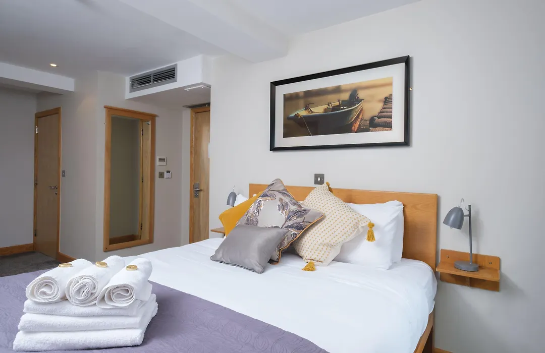 The Eyre Square Townhouse-1
