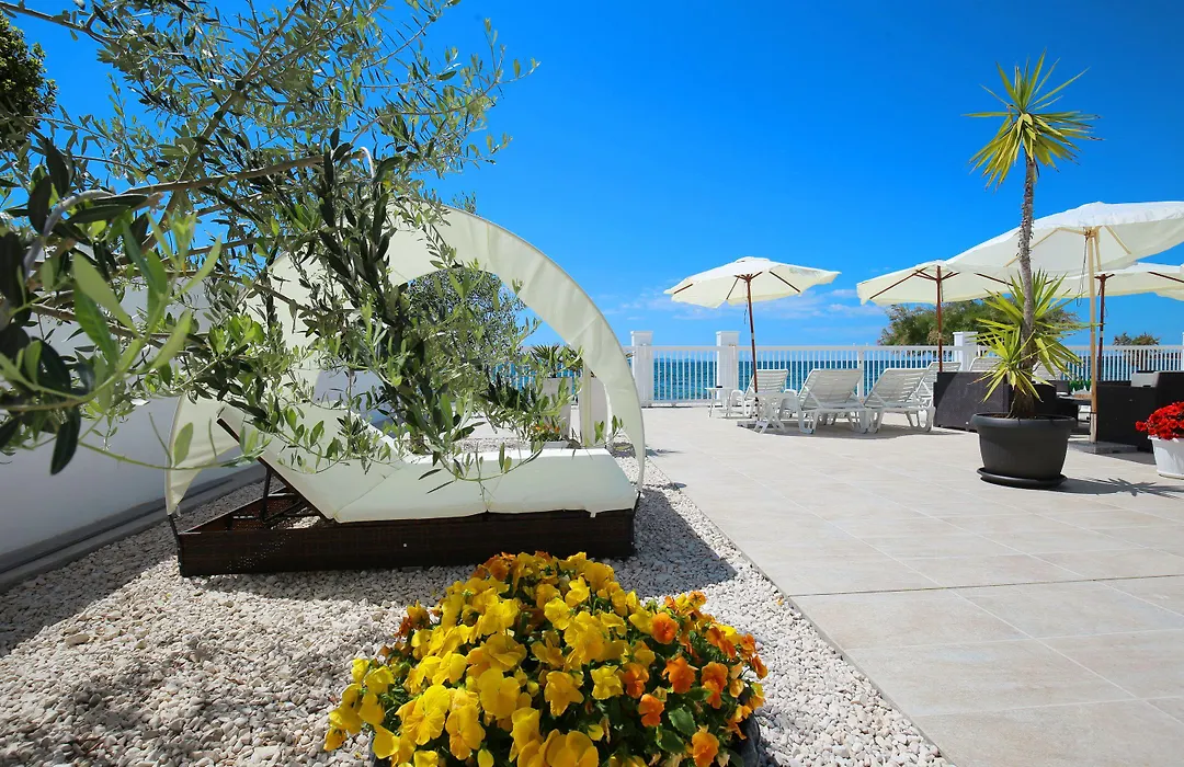 Villa Triana-Adults Only-1