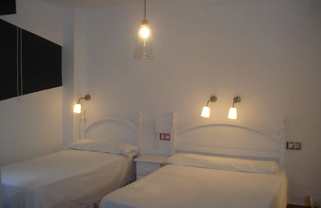Hostal Arias-1