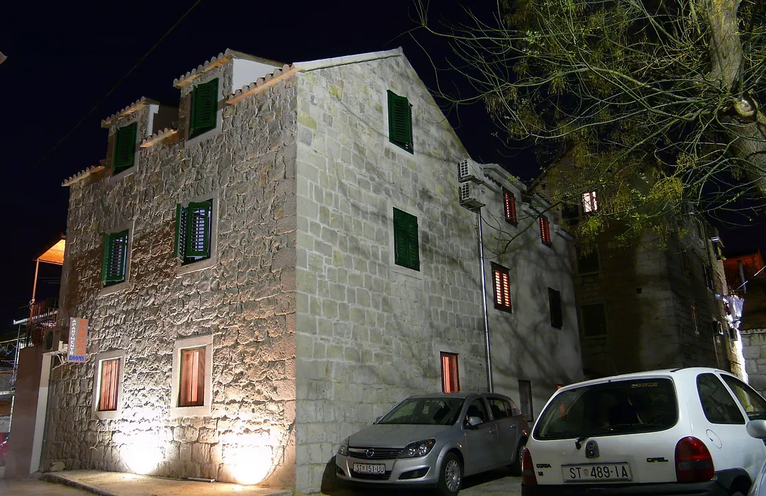 House Sandra-1