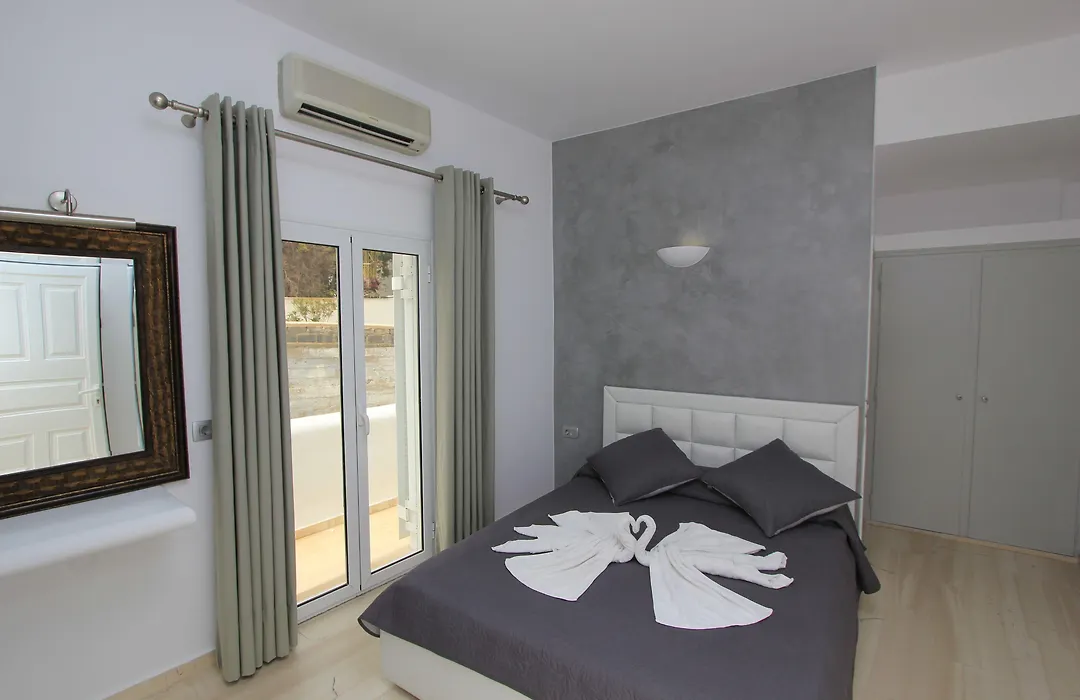 Gianna Suites-1